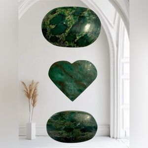 Green Jasper Stone Set